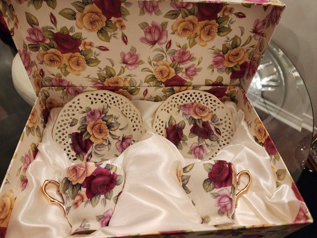 ACE Country Rose Tea Cups (Set of 2)