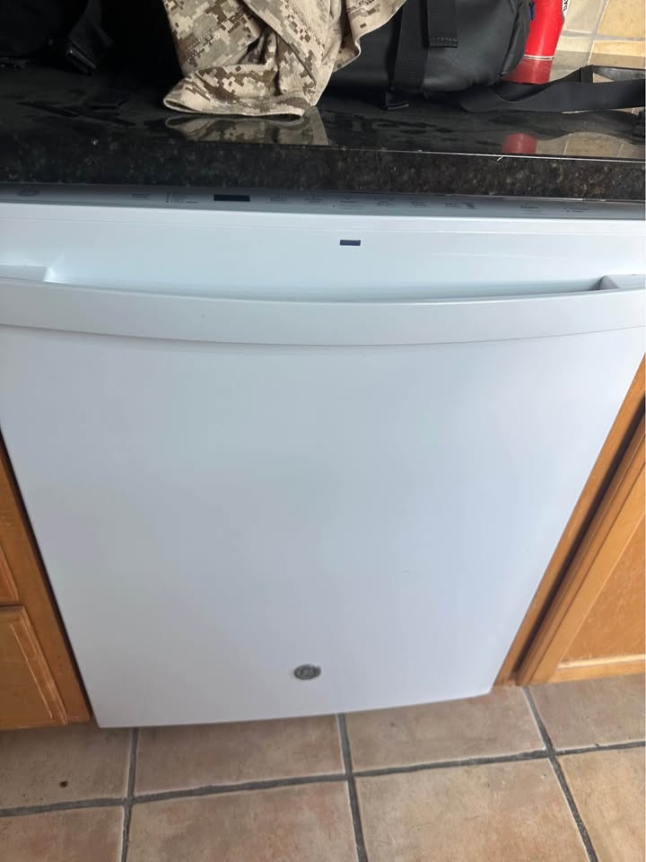 Dishwasher - photo 3
