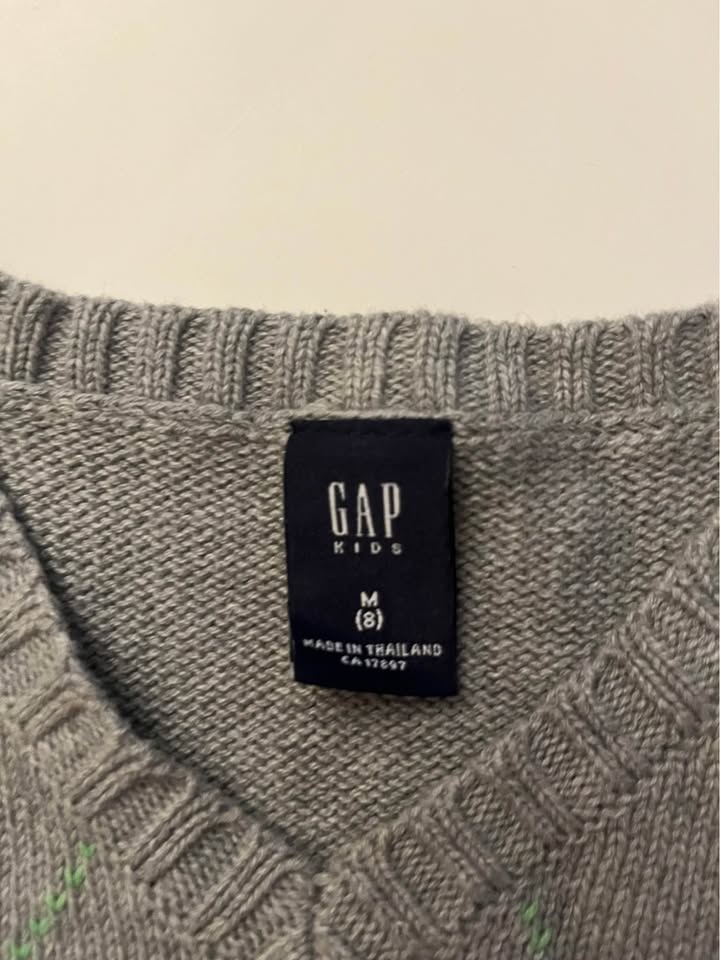 Gap Argyle Sweater Vest - Kids’ M (8) - photo 2