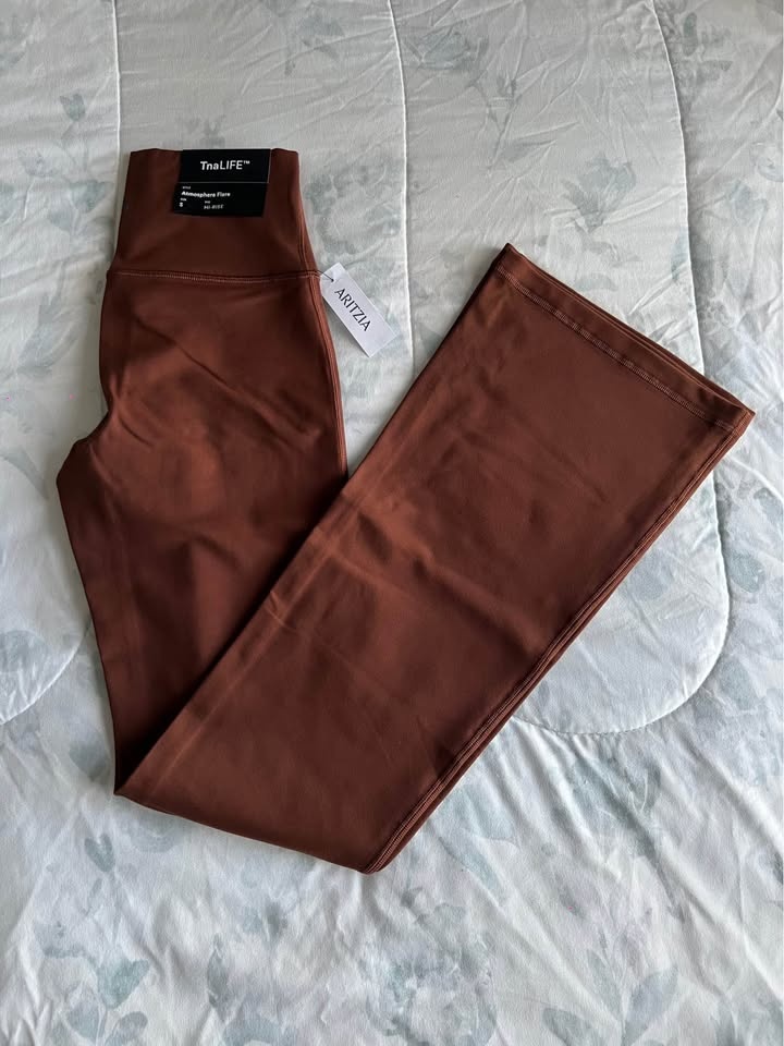Aritzia Tna Atmosphere Flare High-Rise Legging - Size S