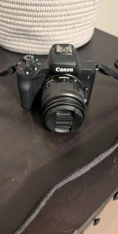 Canon M50 Camera, 2 Batteries, Charger, Power Supply