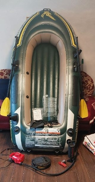 Inflatable Boat w/ 48" Oars + Manual, Foot & Electric Pumps - photo 2