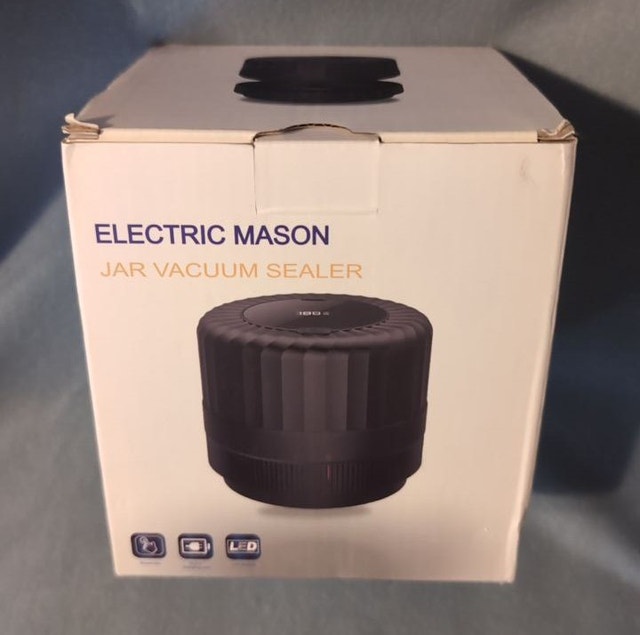 NEW Fully Rechargeable Mason Jar Vacuum Sealer Kit for pickling - photo 4