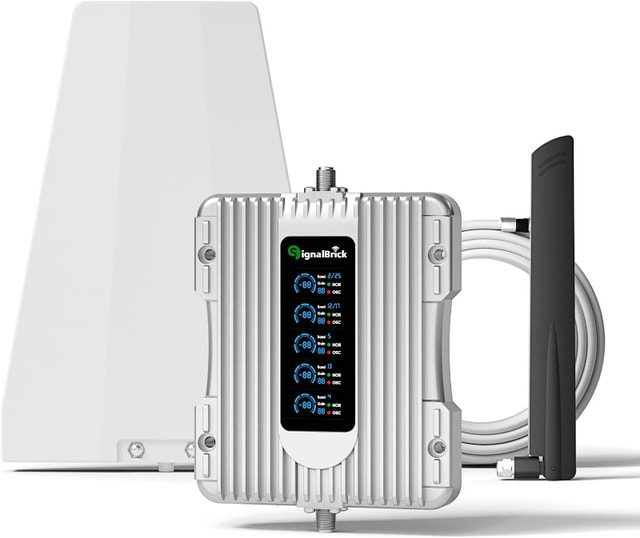 5G Cell Phone Booster w/ Smart LCD - All Canada Carriers