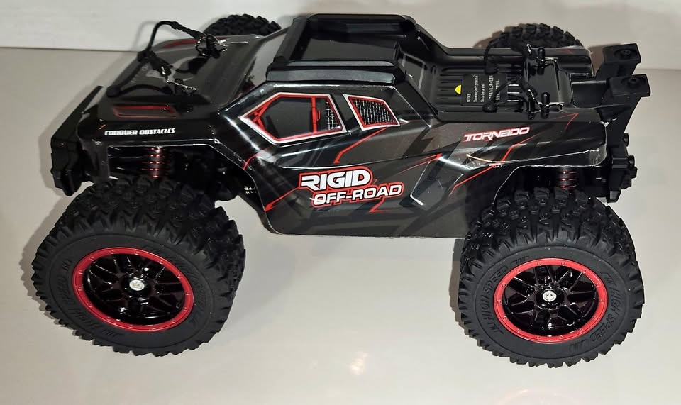 Seasons Sale: BEAST RC Crawler.