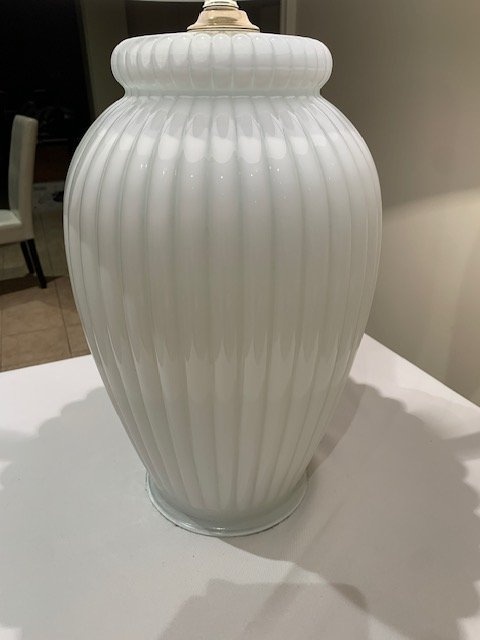 Vintage Mid Century Ribbed Glass Table Lamp - photo 2