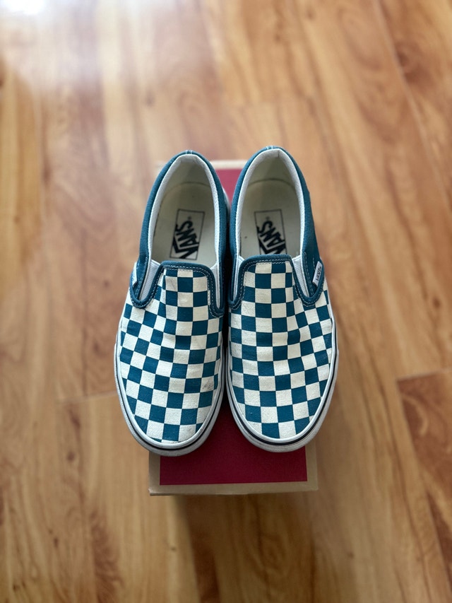VANS Classic Slip-On shoes (Men US 5) (Used) - photo 3
