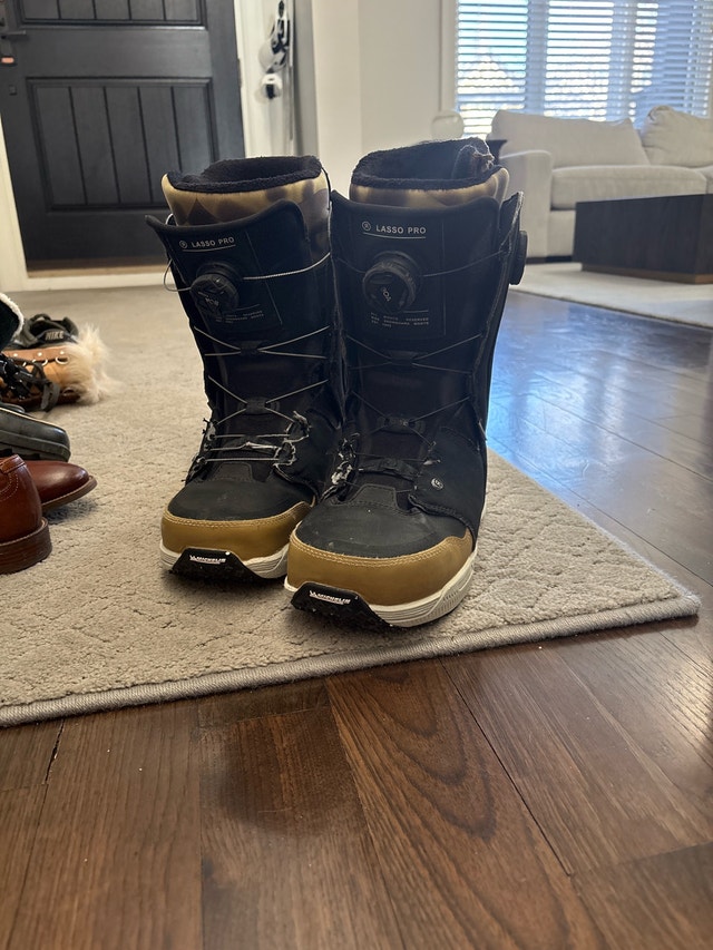 Snowboard Boots