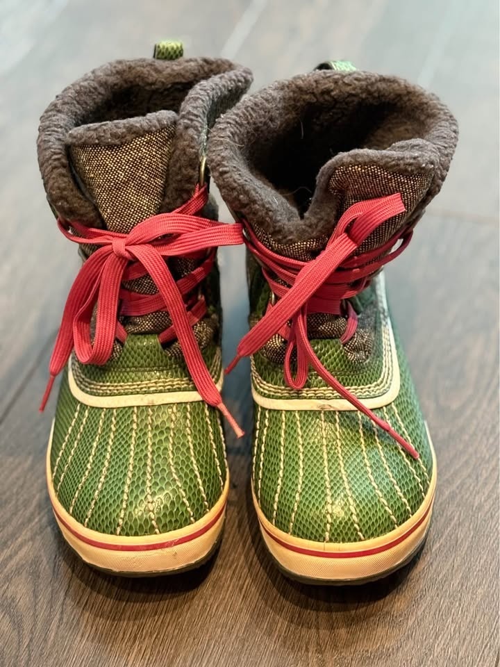 Women’s Kids Sorel Boots Size 5.5 - photo 2