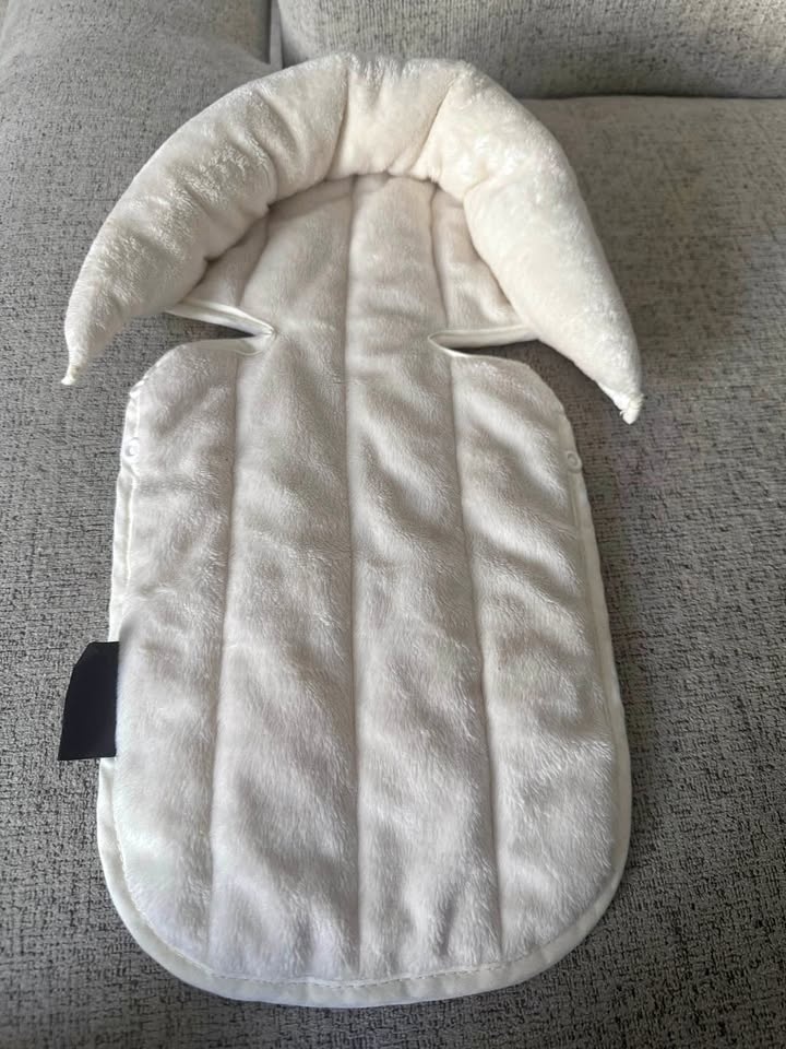 Jolly Jumper Infant Head Hugger
