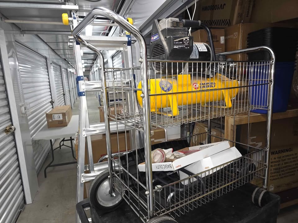 Rolling cart - photo 2