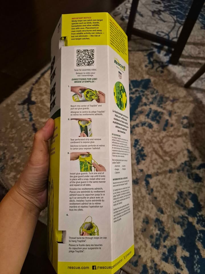 Brand New Rescue Wasp Trapstik Pesticide Free - photo 2