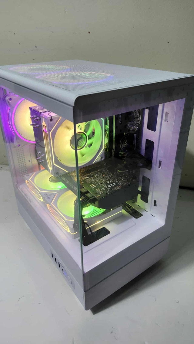 White Gaming PC | i7 9700F / RTX 2080 / 16GB RAM / 1TB SSD - photo 3