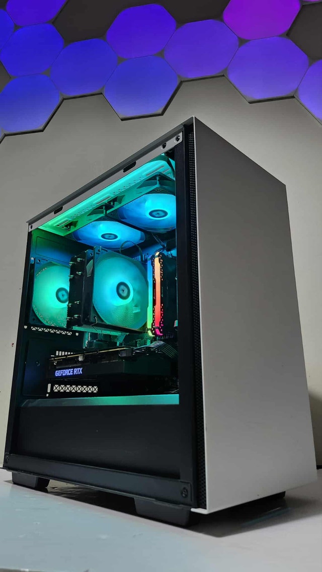 Ultimate Gaming PC | Ryzen 7 4700G/ RTX 3060 ti/ 16GB ram/ 1TB