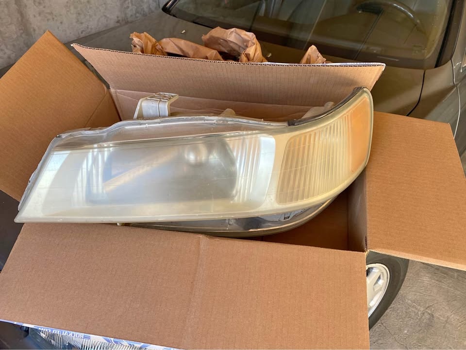 Honda Odyssey Headlights