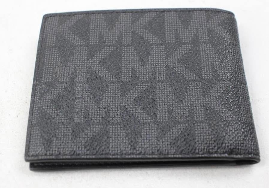 Michael Kors Wallet - photo 2