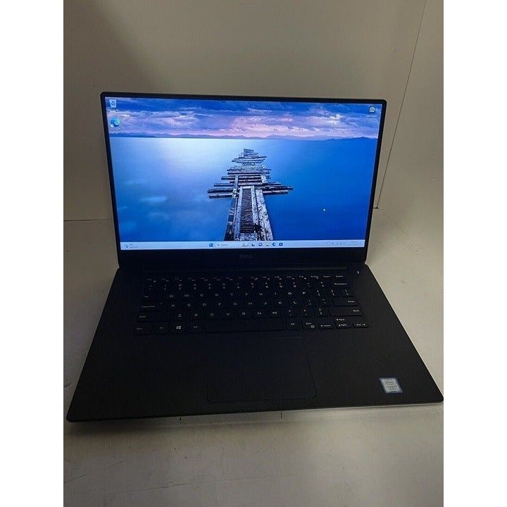 Dell XPS 15 9560 4K Touch Laptop i5 16GB RAM 512GB SSD GTX 1050 - photo 2