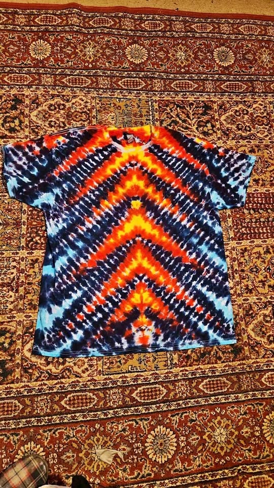 Tie Dye Adult Sizes small to xl 2XL-5XL are $70