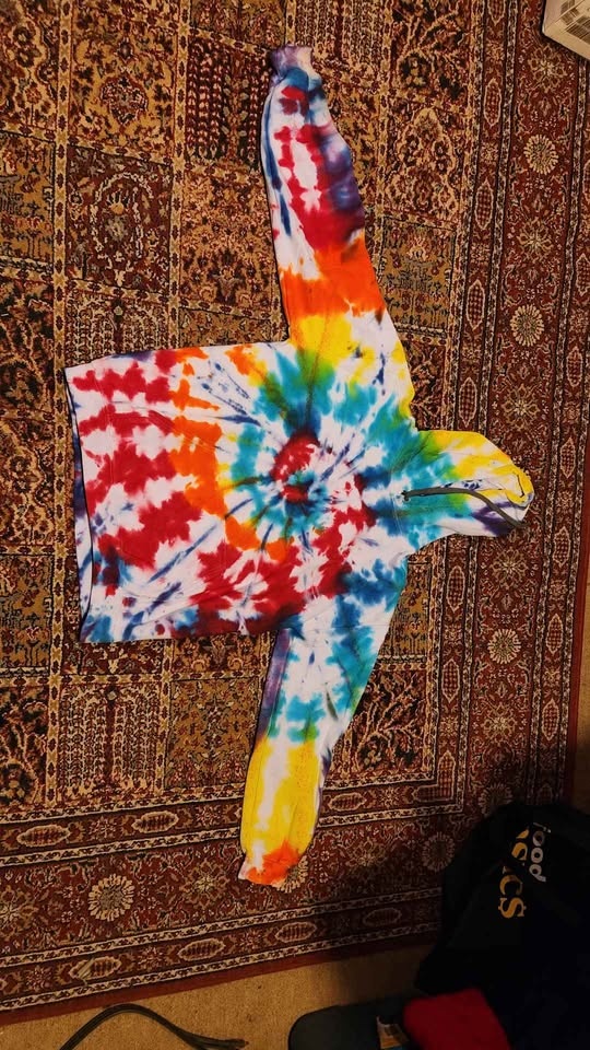 Tie dye Hoodie (m to xl) - photo 3