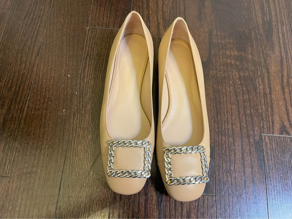 Stuart Weitzman Size 7.5