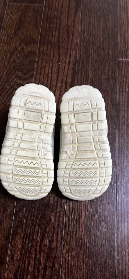 Bobdog Toddler Shoes - 24m-30m - photo 3