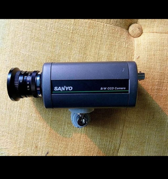 Old-School Camera Sanyo VDC-2324A