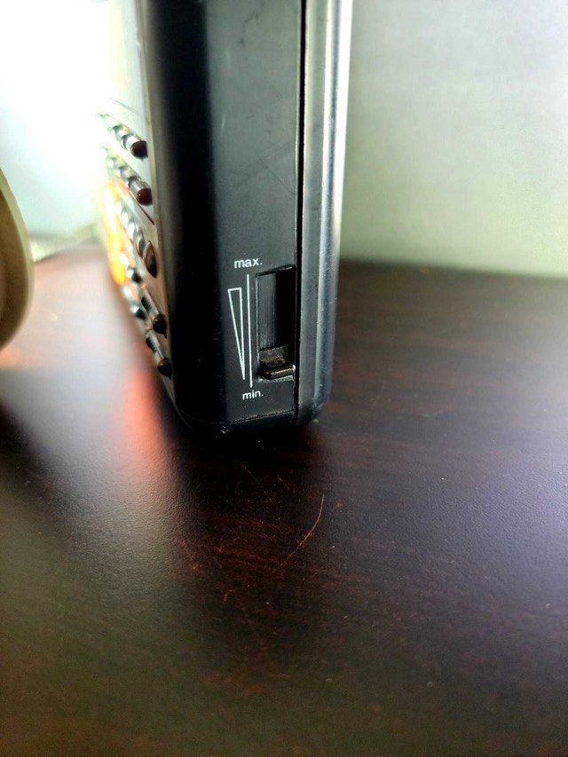 Pulser MB200 4-Band Alarm Clock Radio - photo 5