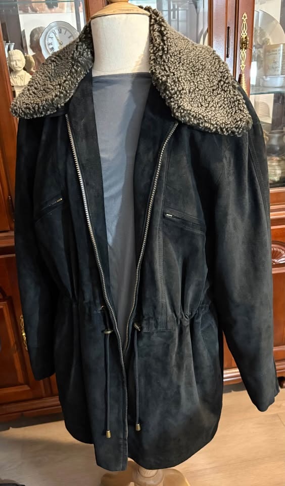 DANIER Leather Winter Coat - Black, Fur Collar, Size M