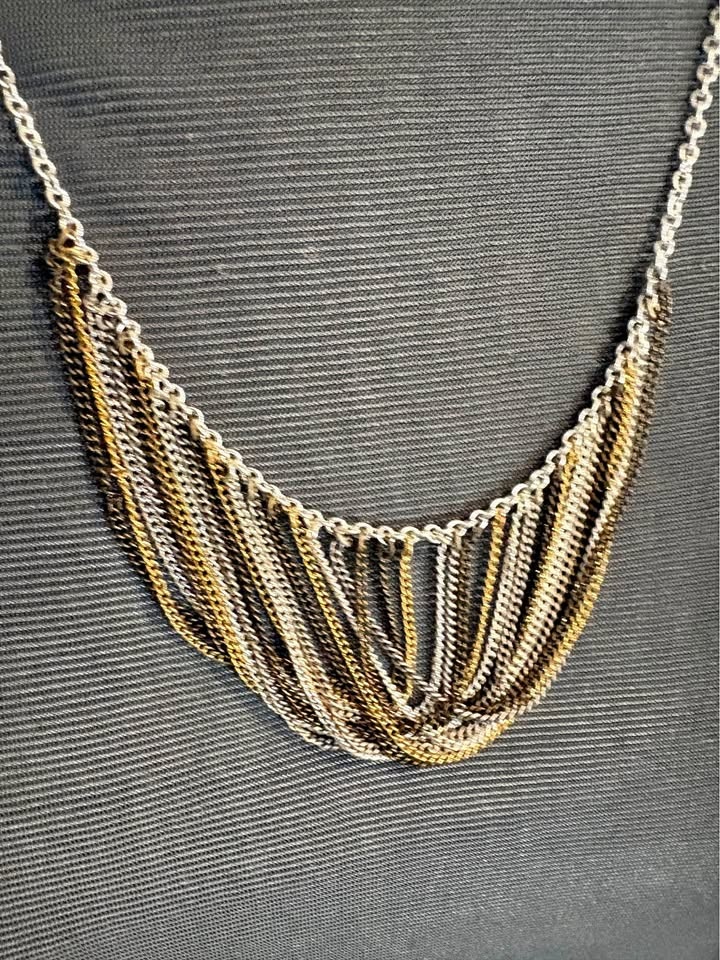 AVON Vintage Fringe Benefits Draped Chain Necklace