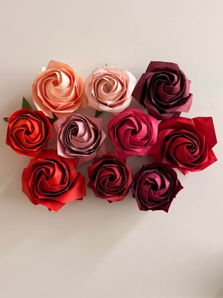 Origami Decor Bundle - 9 Roses + 5 Birds - Moving Sale - photo 5