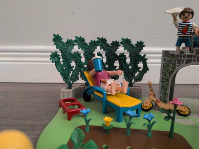 Playmobil Garden and Fun Set - photo 3