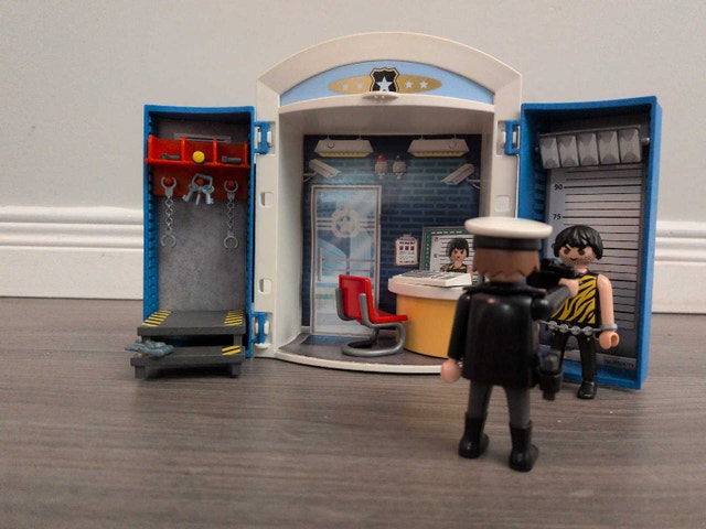 Playmobil Police Station - photo 3