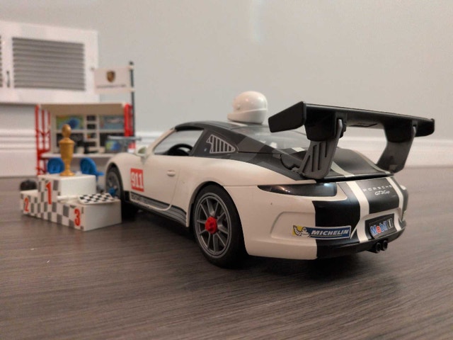 Playmobil Porsche 911 GT3 Cup Set - photo 2