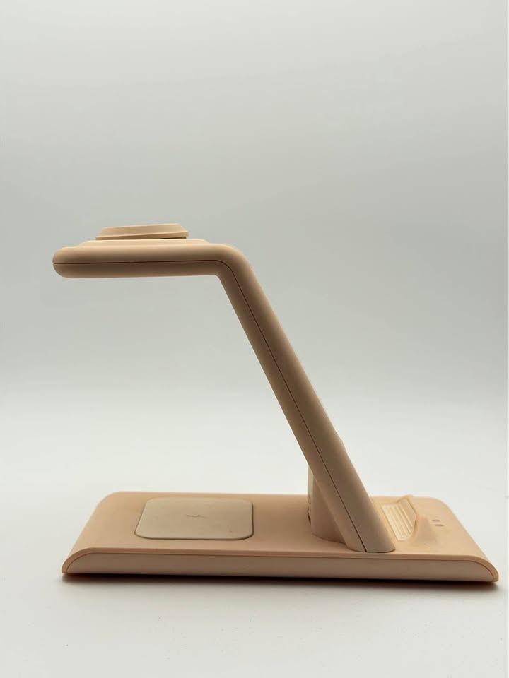 3 in 1 Charging Station - Charge iPhone/AirPod/Android