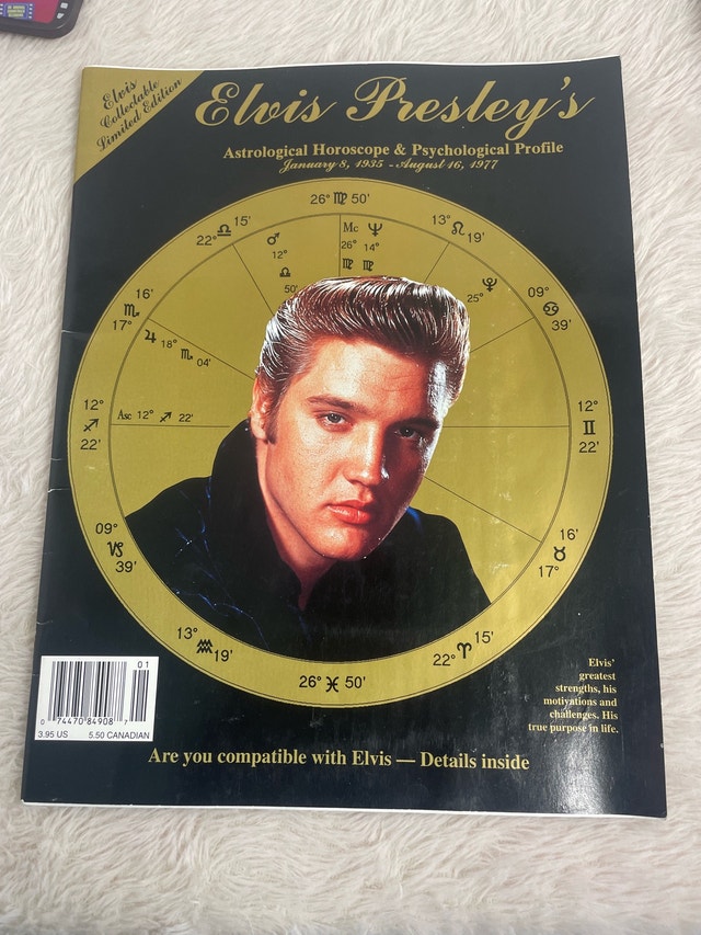 Elvis Presley Memorabilia Collection - photo 4