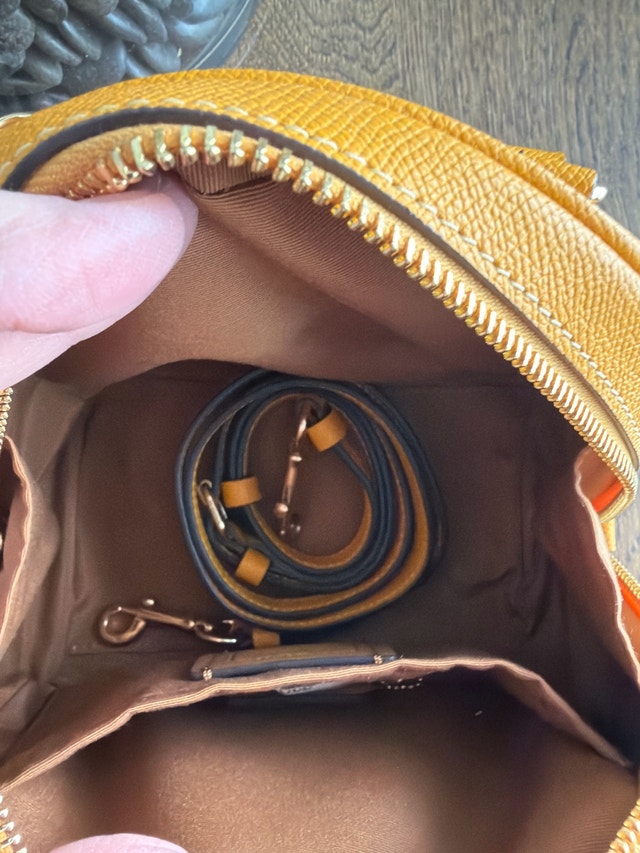 Coach Sydney Satchel - matching wallet on separate - photo 3