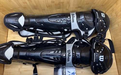 Wilson Pro Stock Shin Guards SIZE MEDIUM - photo 2