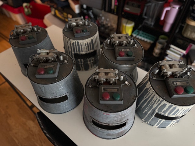 SAW / Jigsaw Helmets – Original Film Props - photo 2