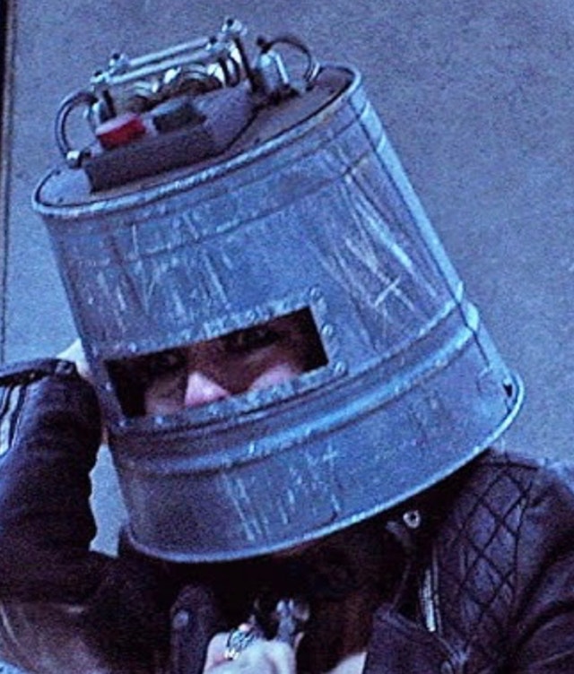 SAW / Jigsaw Helmets – Original Film Props - photo 5
