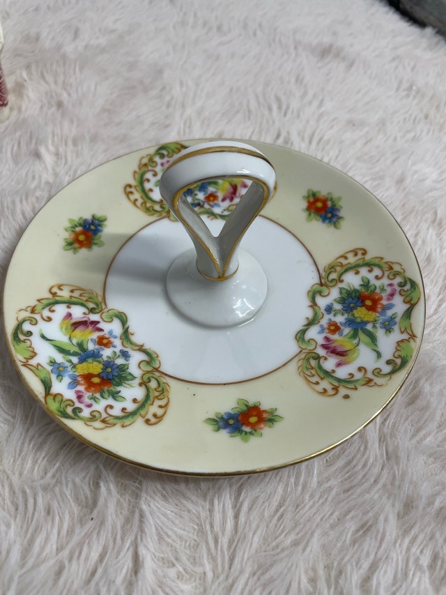 Vintage Clay Porcelain Ceramic Collection - photo 2