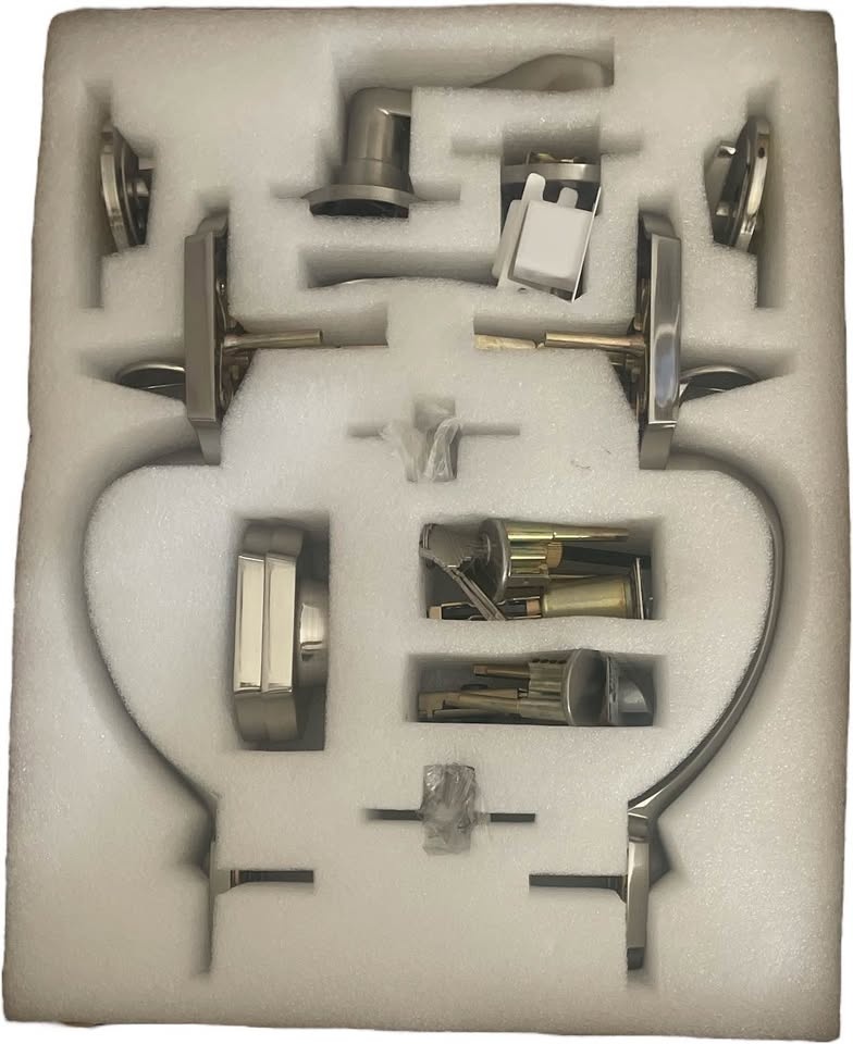 Double Door Locks - photo 2
