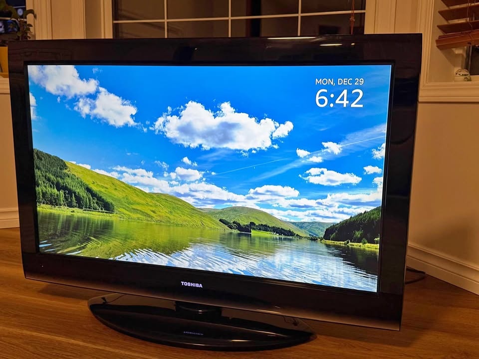 40 inch Toshiba TV
