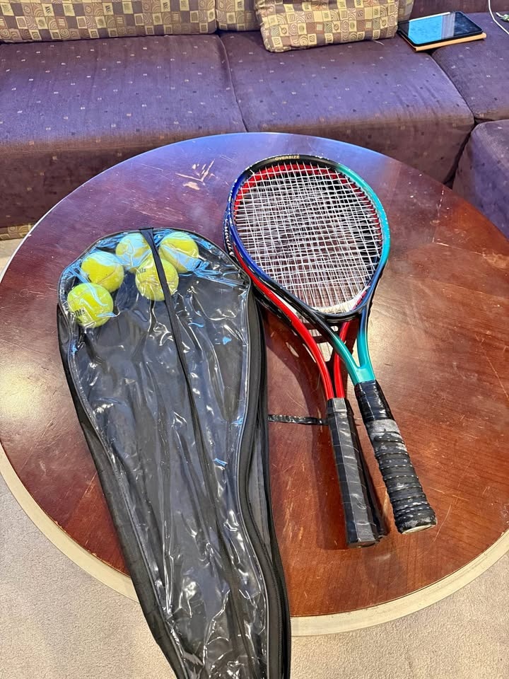 Tennis Racket