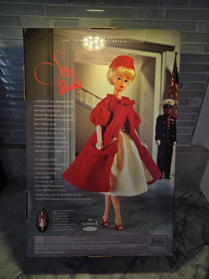 Silken Flame Barbie - photo 2