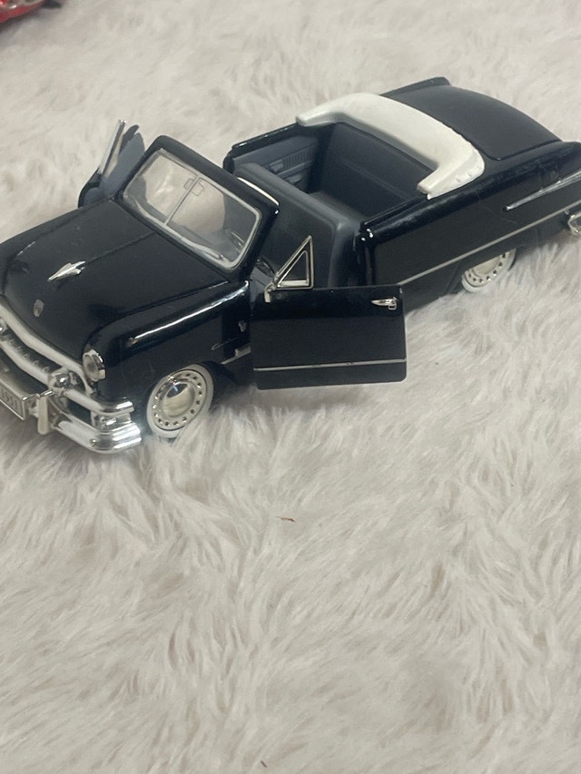 Vintage Die Cast Collection - photo 4