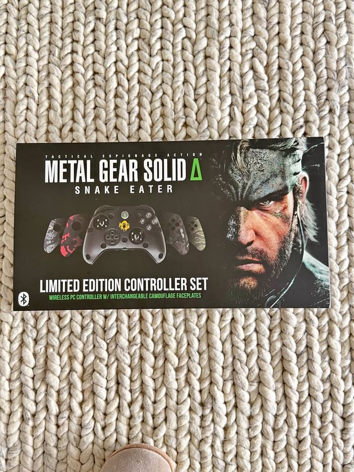 BNIB Metal Gear Solid Delta - Limited Edition Controller Set