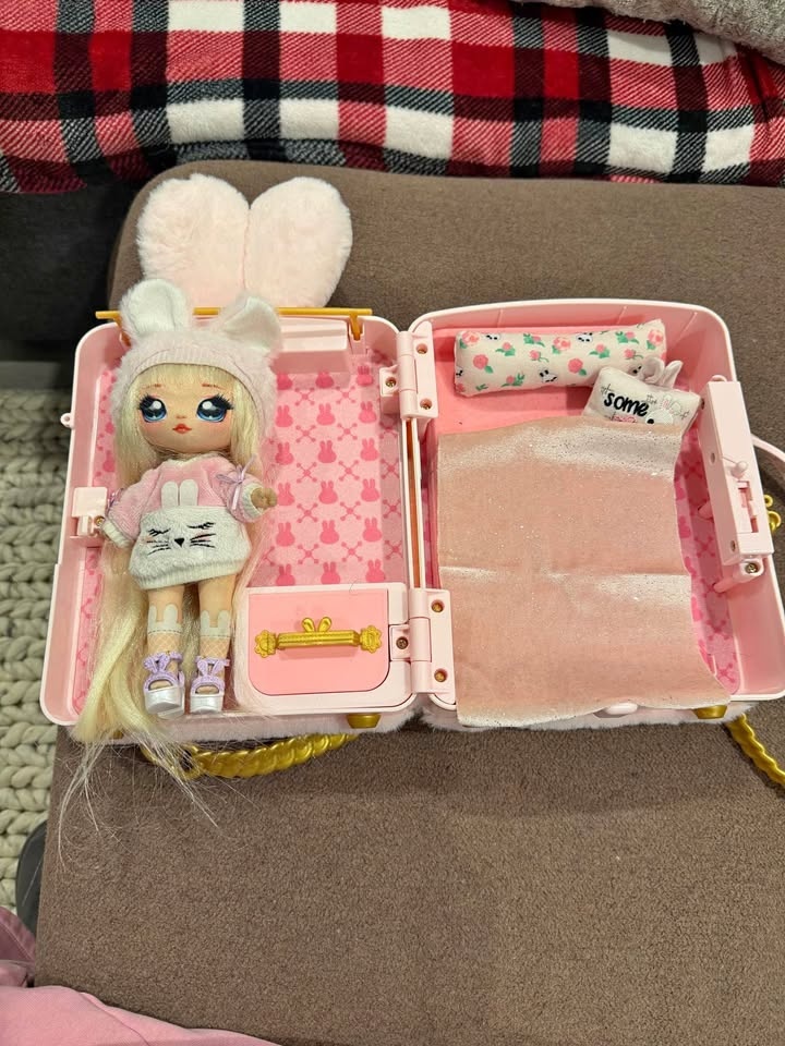 Na na na Surprise 3-in-1 Backpack + extra doll