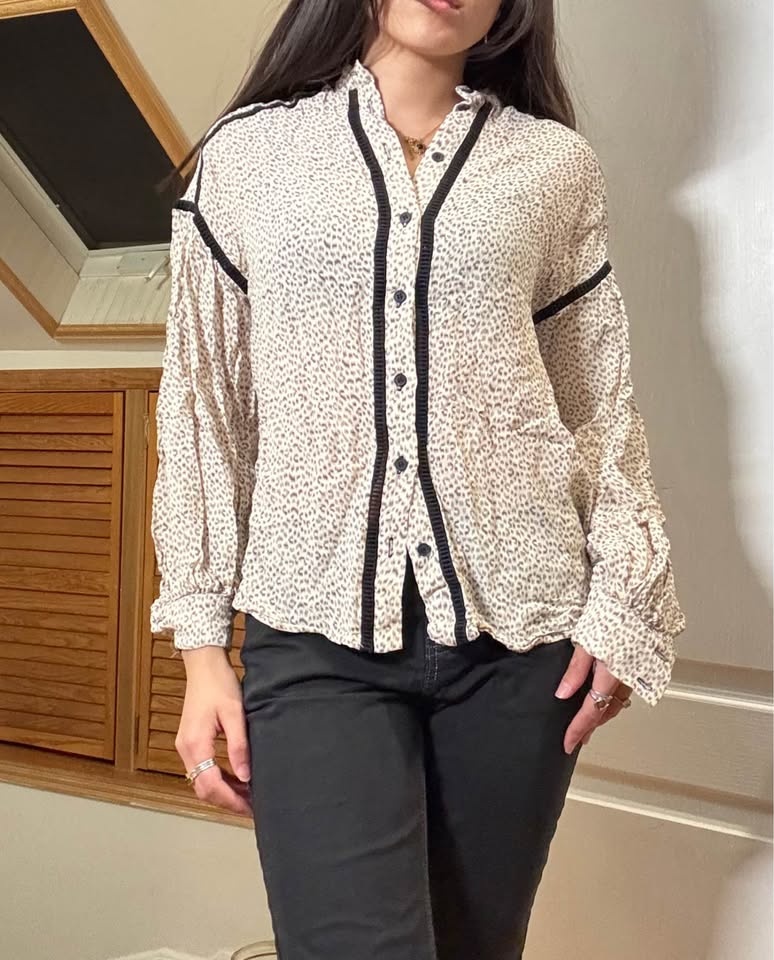One size Leopard Print Shirt