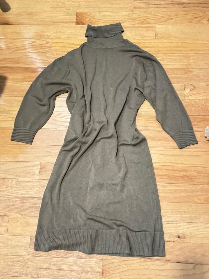 Sweater Dress with pocket