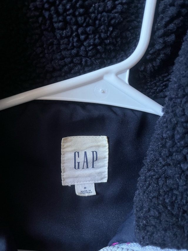 Gap Fleece Jacket - Navy Blue/Pink Trim - Medium - photo 3